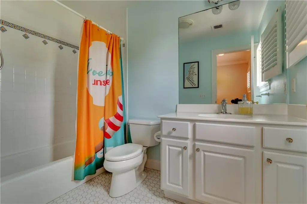 55 Hamilton Drive Portsmouth RI 02871