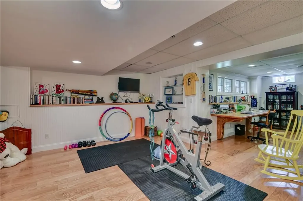 55 Hamilton Drive Portsmouth RI 02871