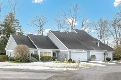 20 Bagy Wrinkle Cove Warren RI 02885