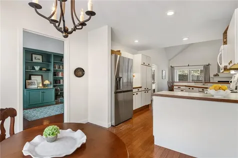 20 Bagy Wrinkle Cove Warren RI 02885