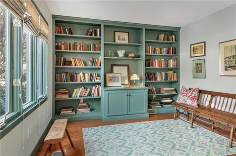 20 Bagy Wrinkle Cove Warren RI 02885