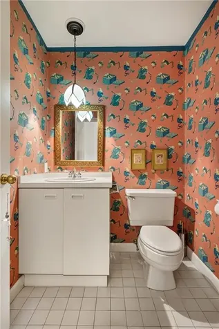 20 Bagy Wrinkle Cove Warren RI 02885