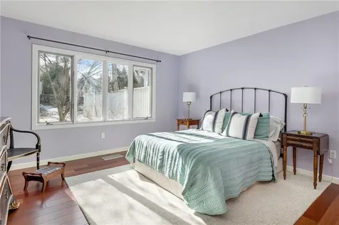 20 Bagy Wrinkle Cove Warren RI 02885