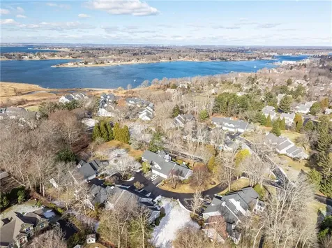 20 Bagy Wrinkle Cove Warren RI 02885