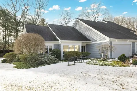 20 Bagy Wrinkle Cove Warren RI 02885