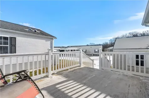 47 Red Tail Trail Tiverton RI 02878