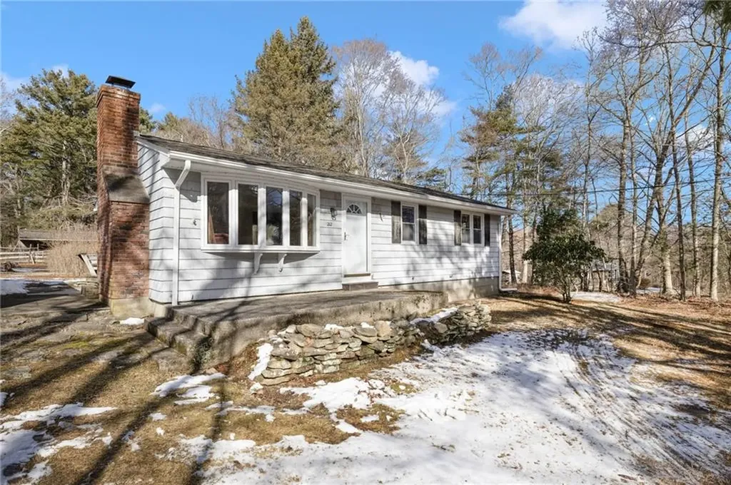 212 Woodville Road Hopkinton RI 02804