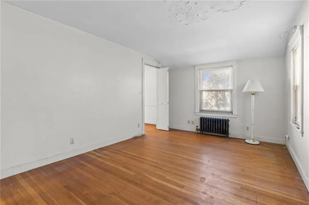 43 Rockland Avenue Cranston RI 02910