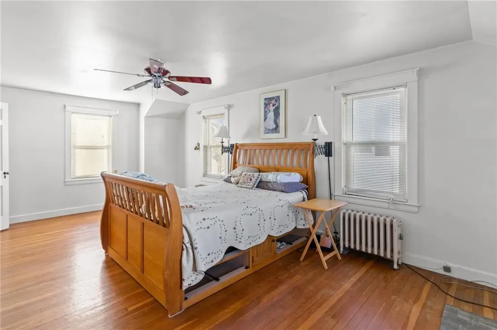 43 Rockland Avenue Cranston RI 02910