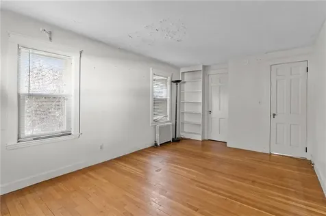 43 Rockland Avenue Cranston RI 02910