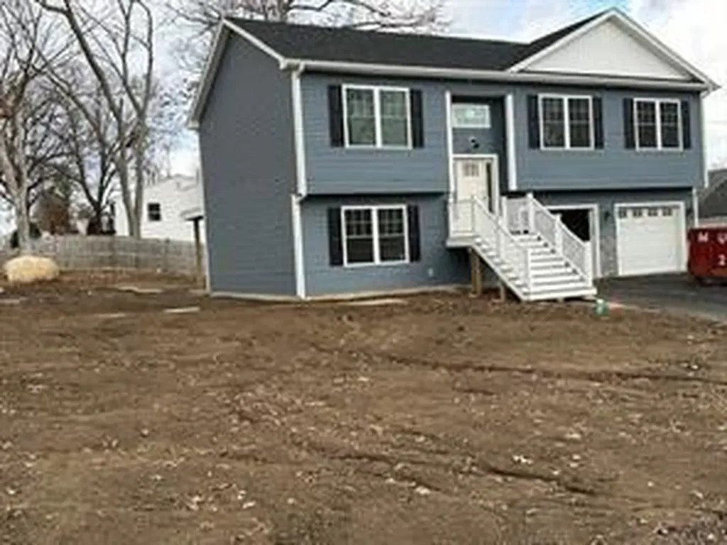 3 June Court West Warwick RI 02816