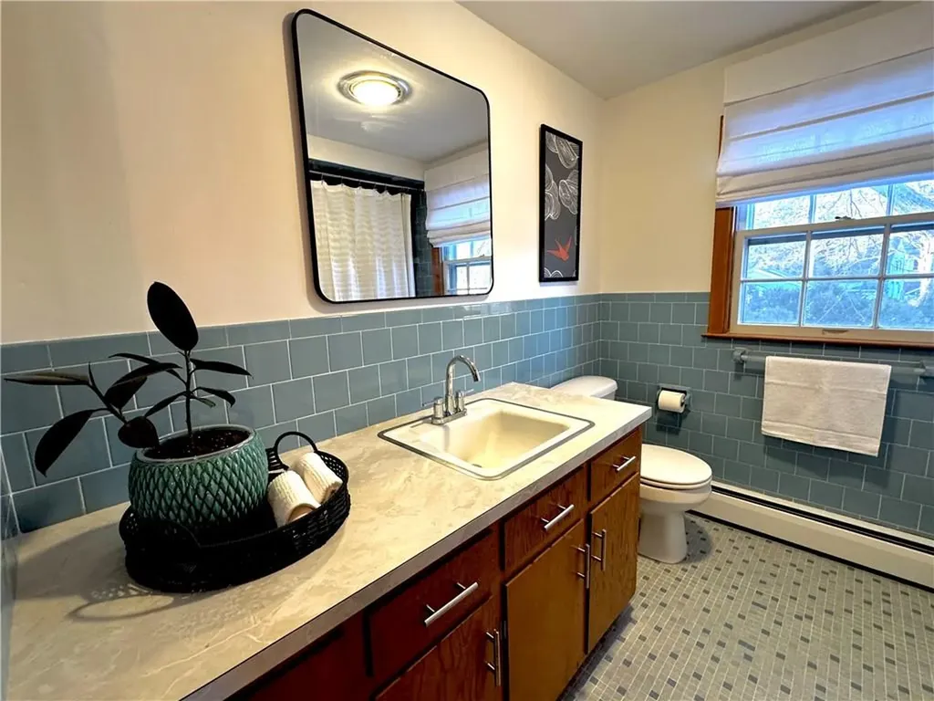 49 Scarborough Road Cumberland RI 02864