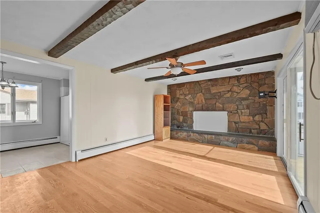189 Kearney Street Cranston RI 02920