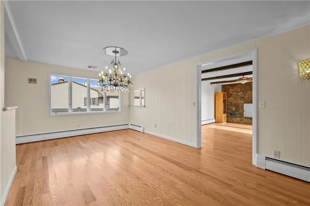 189 Kearney Street Cranston RI 02920