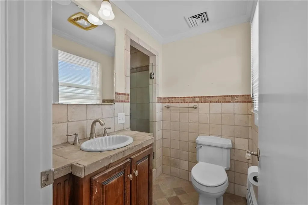 189 Kearney Street Cranston RI 02920