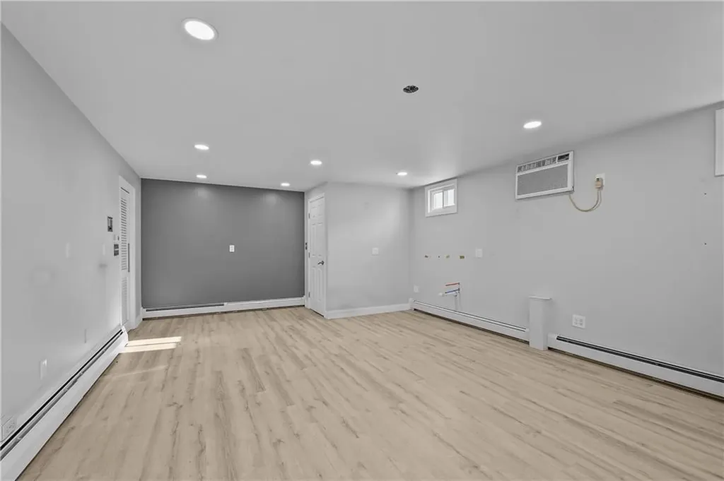189 Kearney Street Cranston RI 02920