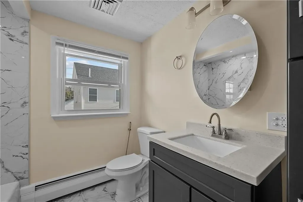 189 Kearney Street Cranston RI 02920