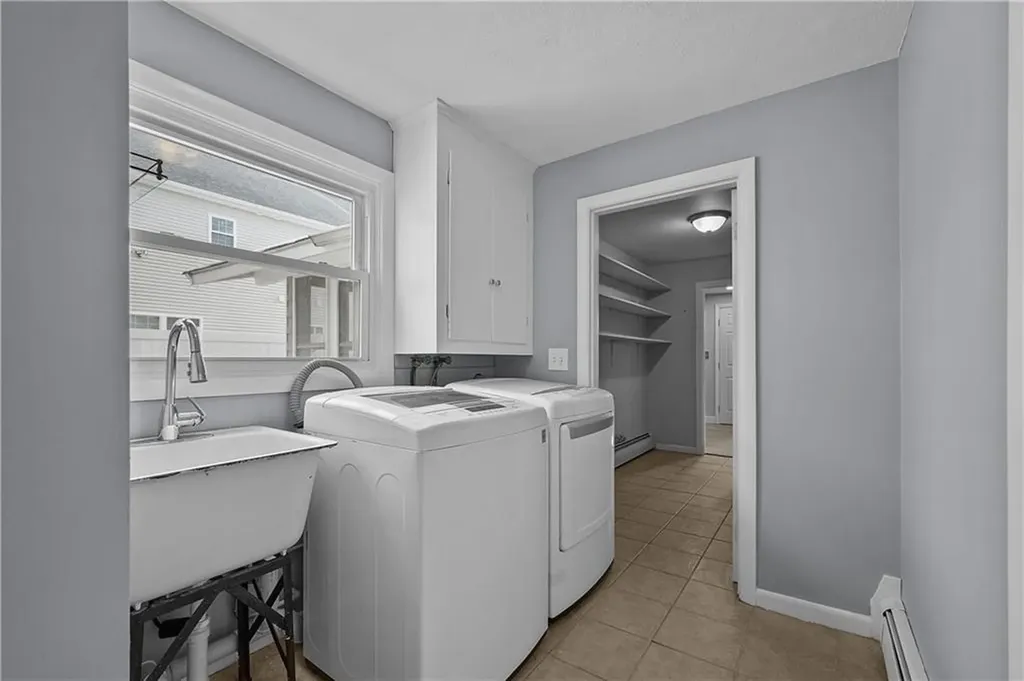 189 Kearney Street Cranston RI 02920