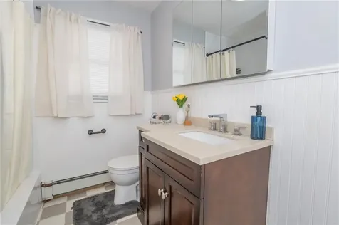 711 South Road South Kingstown RI 02879