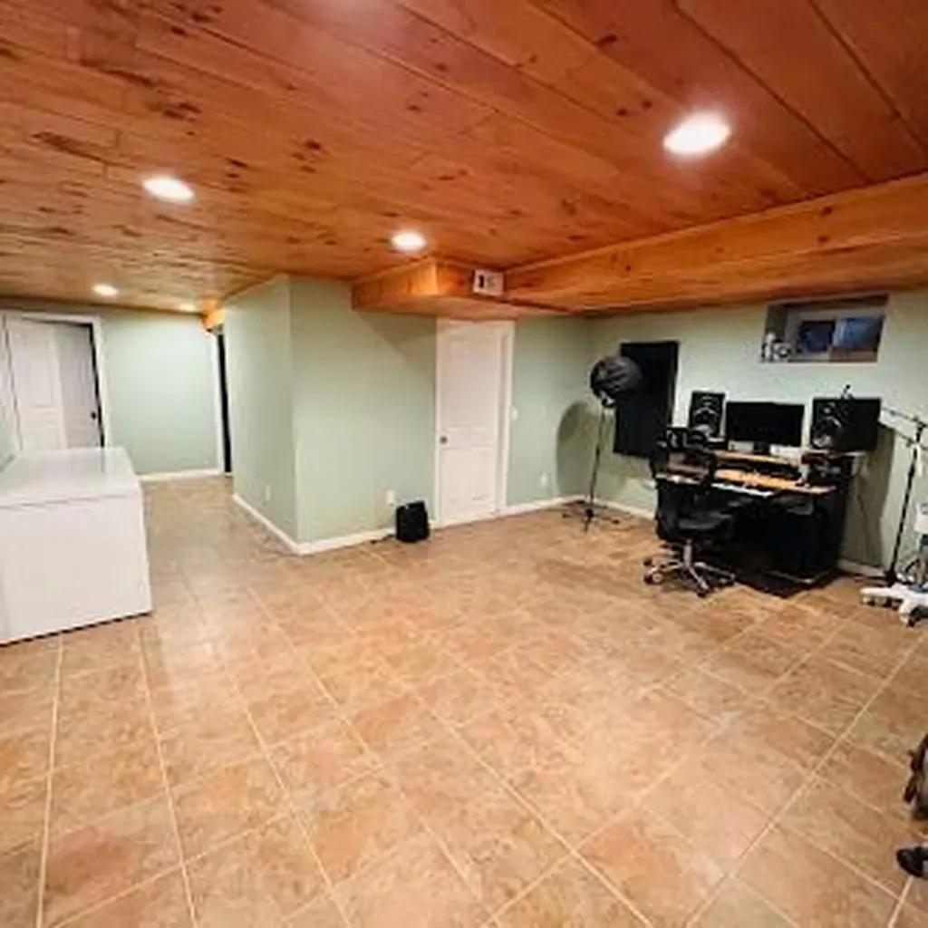 161 Nelson Street Providence RI 02904