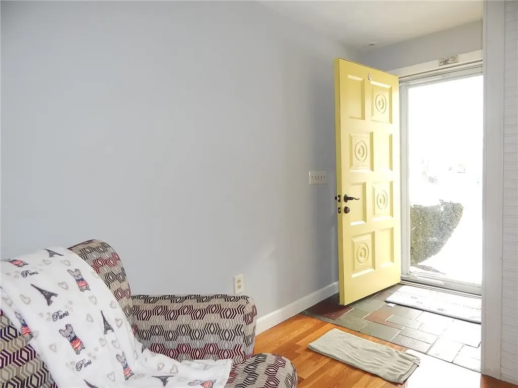 57 Woodlawn Drive Cranston RI 02920