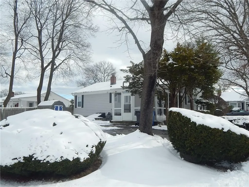 57 Woodlawn Drive Cranston RI 02920