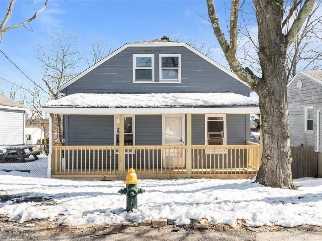 15 Hawthorne Street North Providence RI 02904