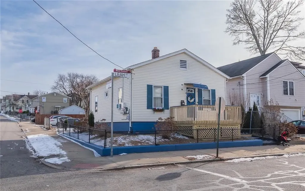 49 Leah Street Providence RI 02908