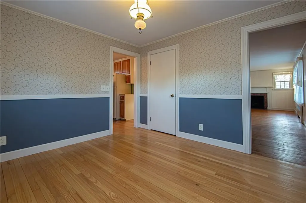 160 Hadde Avenue Cumberland RI 02864
