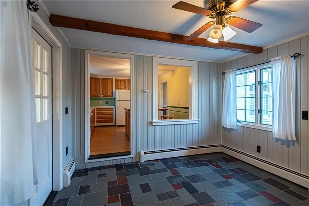 160 Hadde Avenue Cumberland RI 02864
