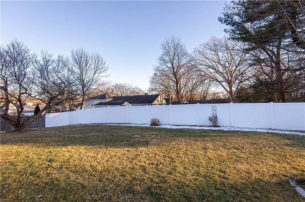 160 Hadde Avenue Cumberland RI 02864