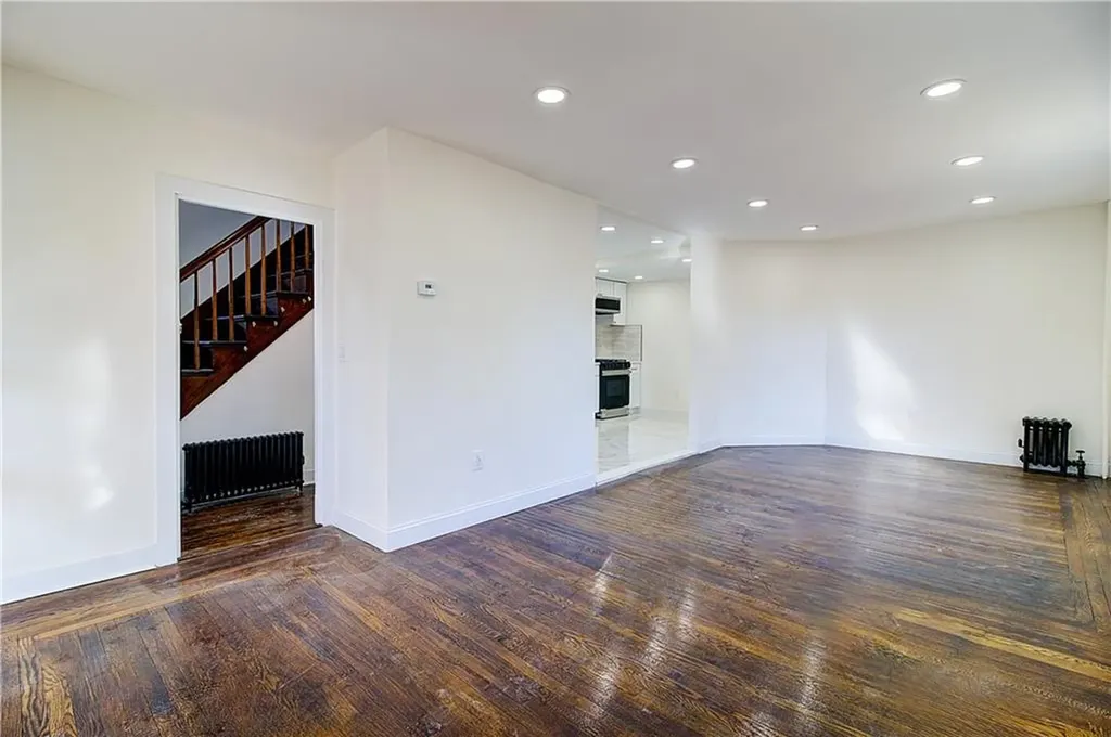 236 Pequot Avenue Warwick RI 02889