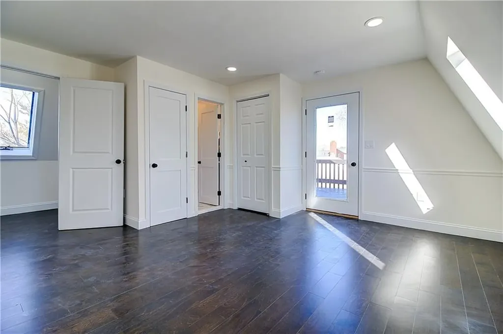 236 Pequot Avenue Warwick RI 02889