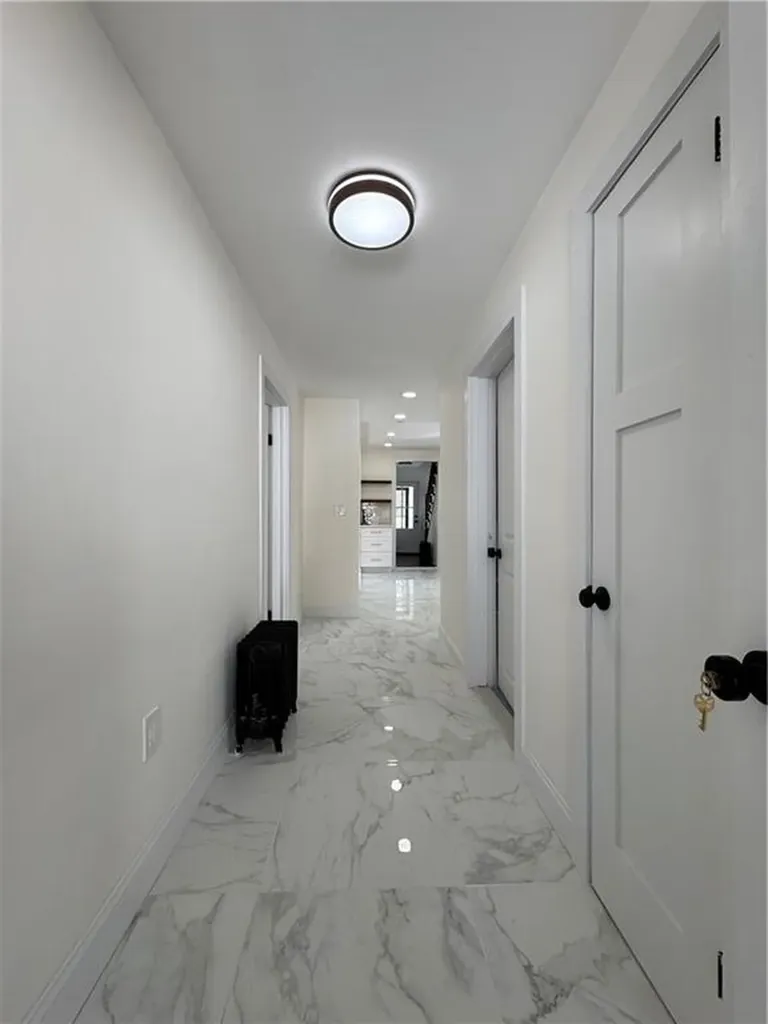 236 Pequot Avenue Warwick RI 02889