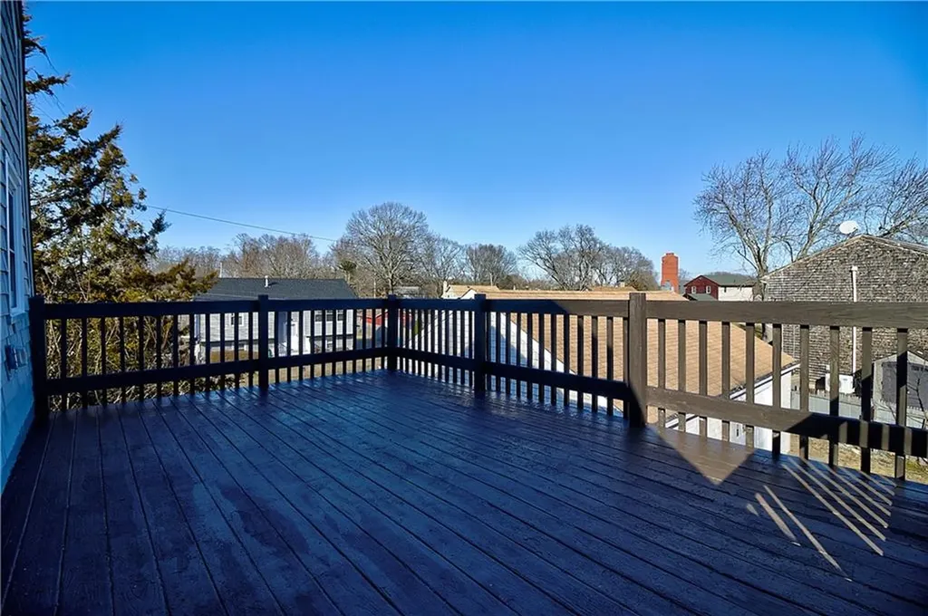 236 Pequot Avenue Warwick RI 02889