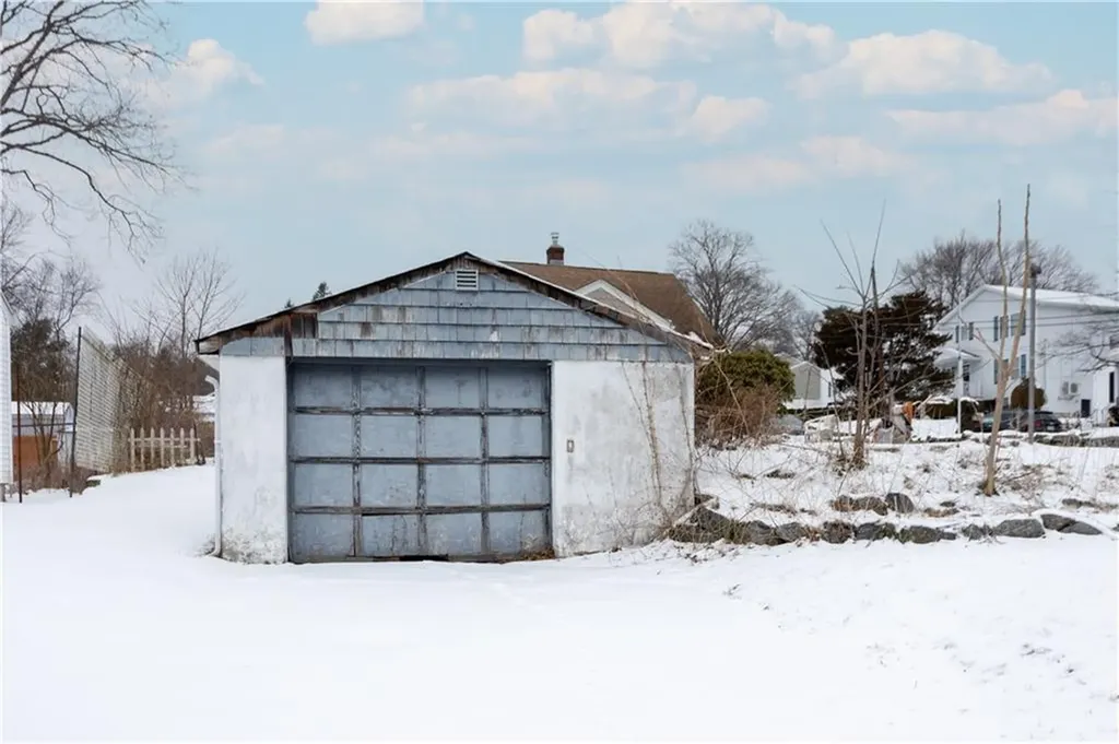 8 Carlson Drive Cumberland RI 02864