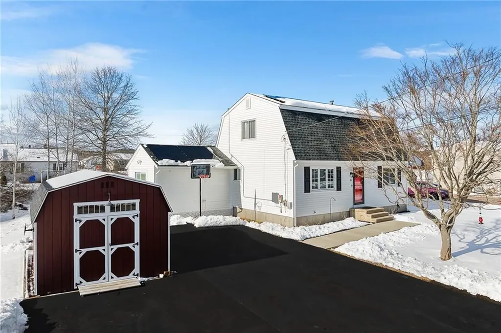 23 Beatrice Street Westerly RI 02891