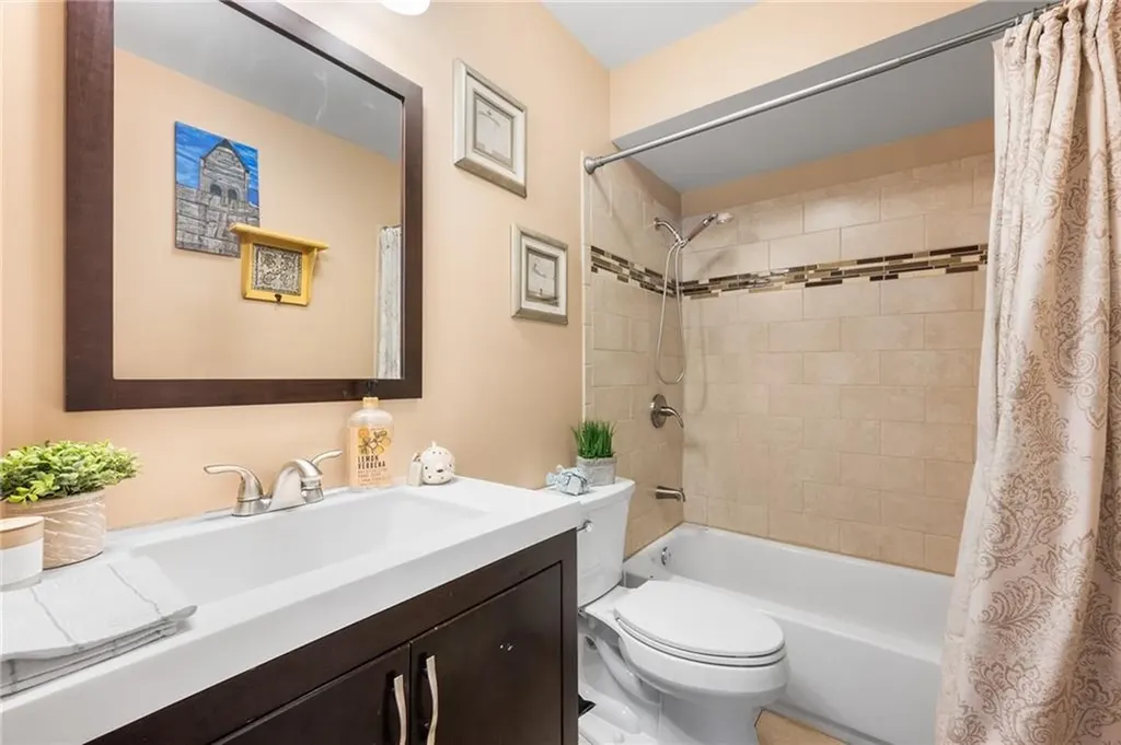 23 Beatrice Street Westerly RI 02891