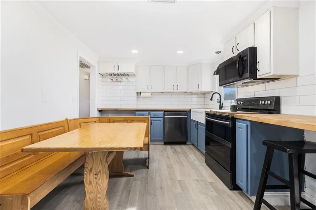59 Claypool Drive Warwick RI 02886