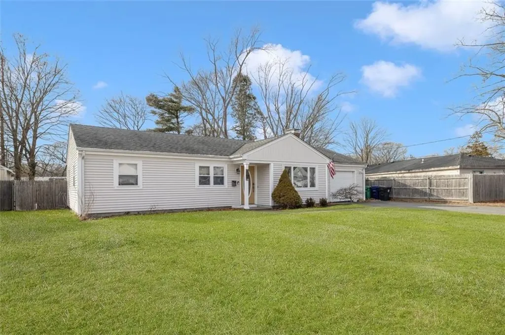 59 Claypool Drive Warwick RI 02886