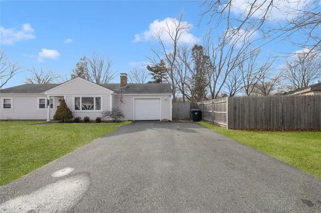 59 Claypool Drive Warwick RI 02886