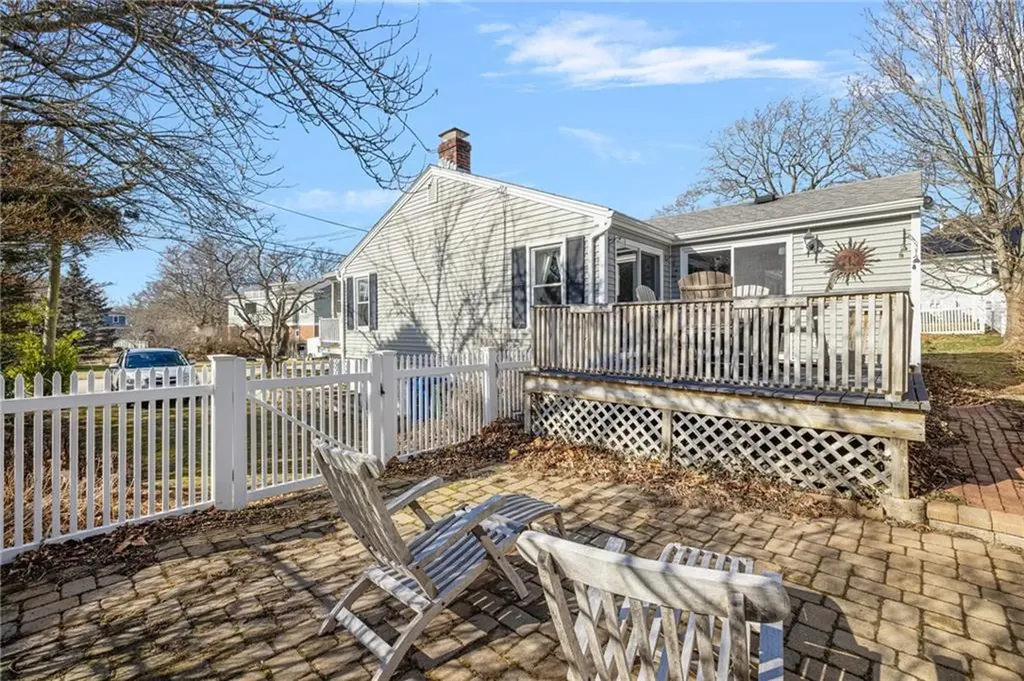 7 Marion Street Newport RI 02840