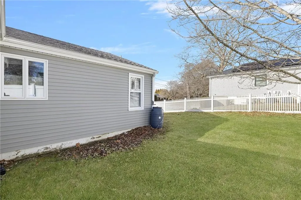 7 Marion Street Newport RI 02840
