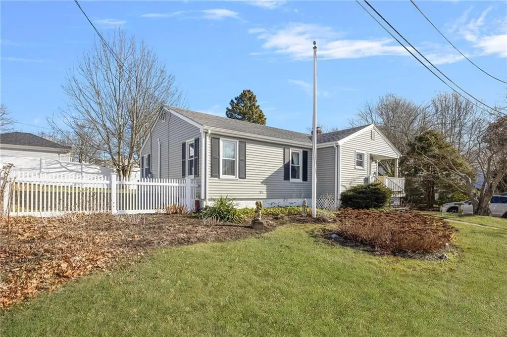 7 Marion Street Newport RI 02840