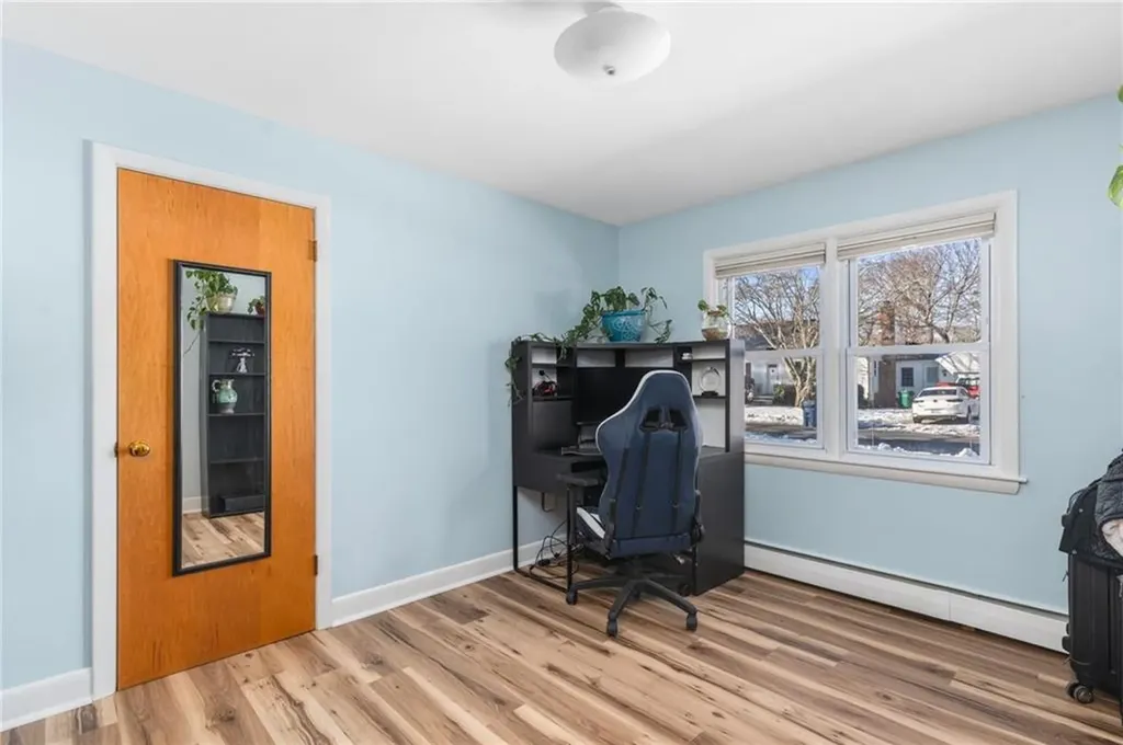 30 Farnum Road Warwick RI 02888