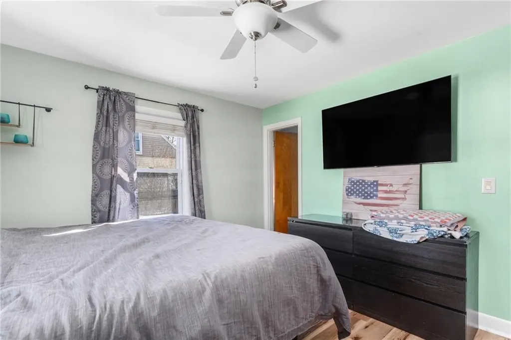 30 Farnum Road Warwick RI 02888