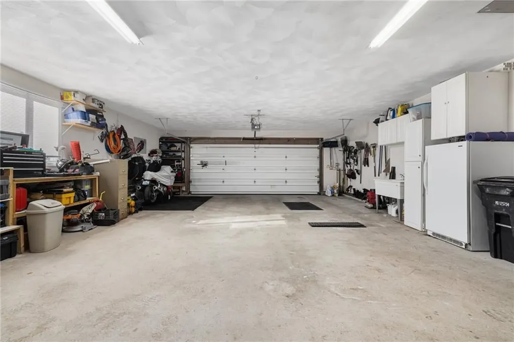 1349 Maple Valley Road Coventry RI 02827