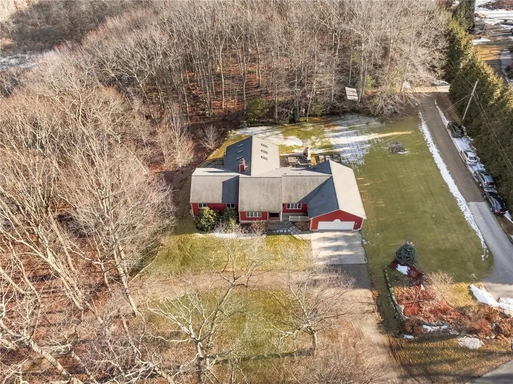 1349 Maple Valley Road Coventry RI 02827