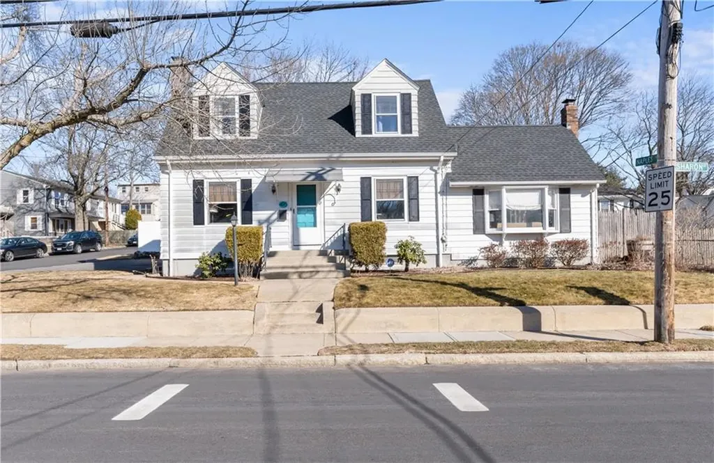 495 Sharon Street Providence RI 02908