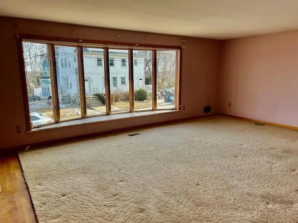 149 Yeoman Avenue Cranston RI 02920